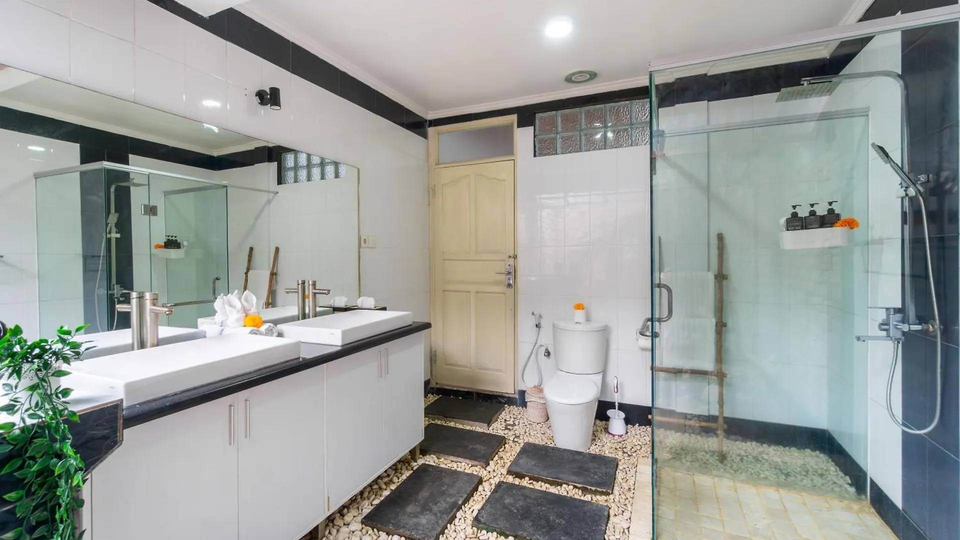 Villa Putri Mila Seminyak   Seminyak (Bali)