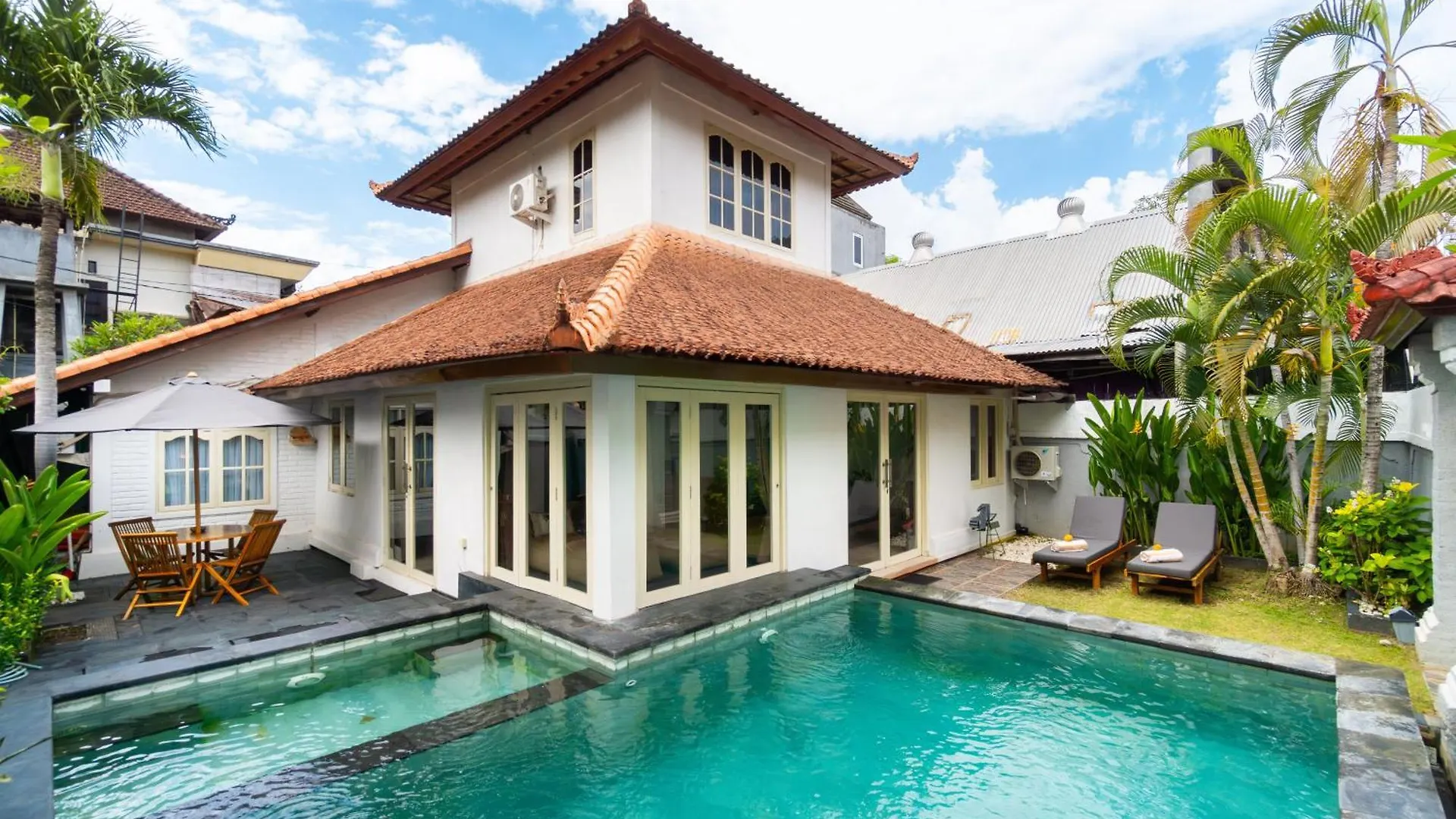 Villa Putri Mila Seminyak