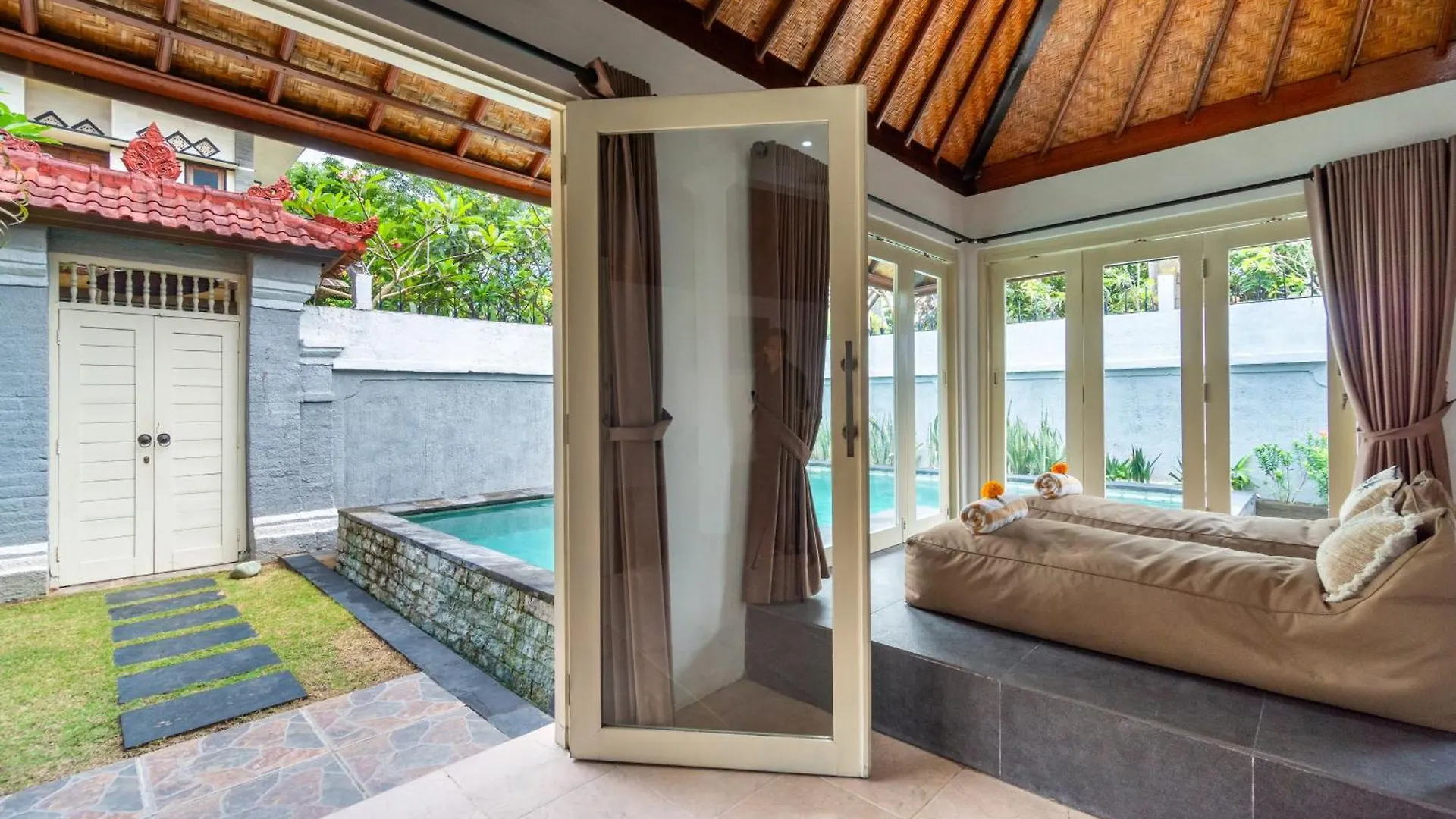 Villa Putri Mila Seminyak